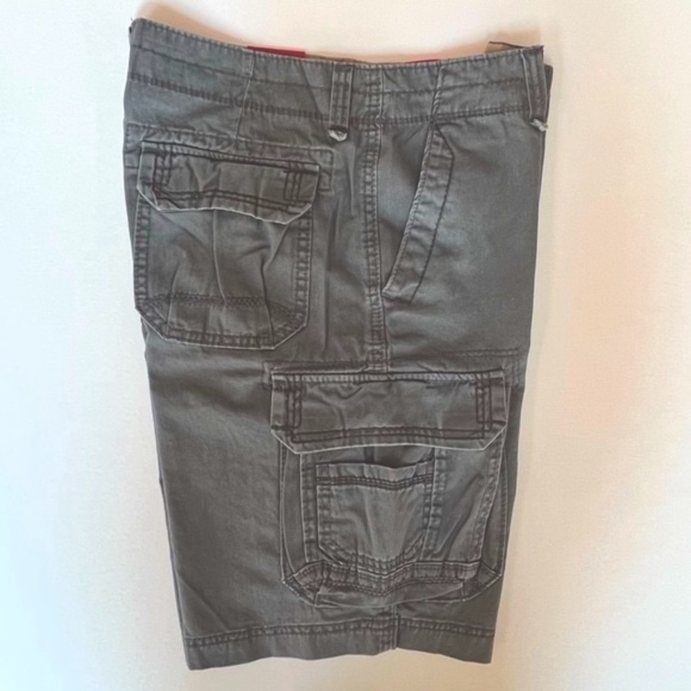 UNIONBAY Cargo Shorts, Gray NWT - Picture 5 of 12